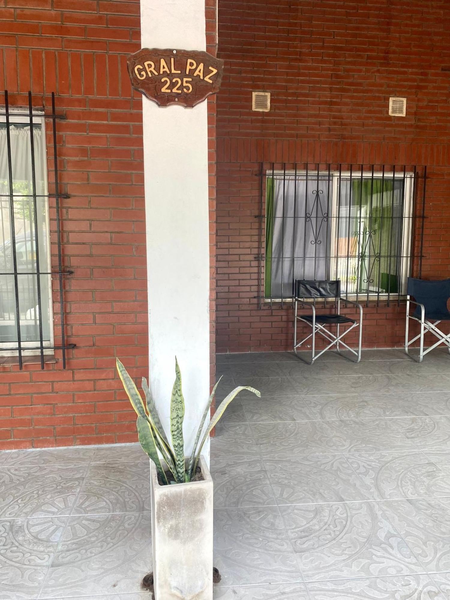 Hospedaje Noah Ezeiza Bagian luar foto